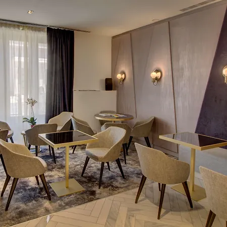 Hotel Western Comedie Saint Roch Montpellier