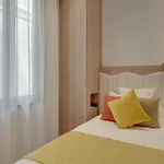 Western Comedie Saint Roch مونبيلييه