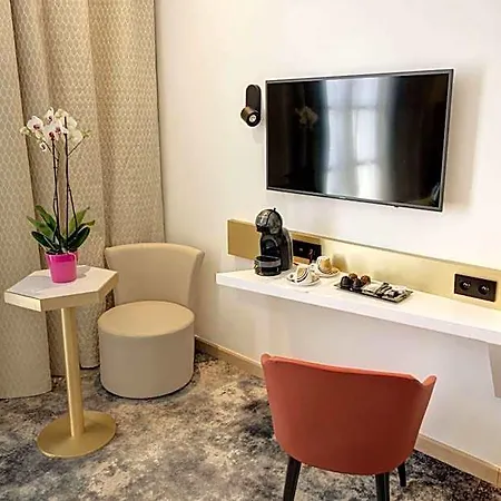 Western Comedie Saint Roch Hotel 3*