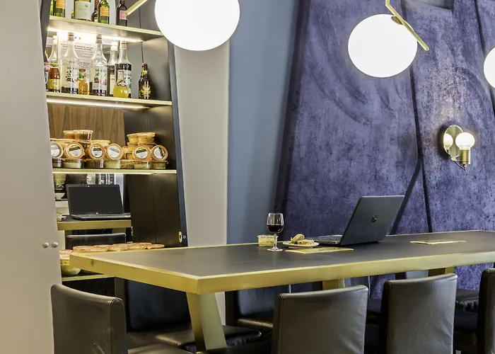 Western Comedie Saint Roch 3* Montpellier