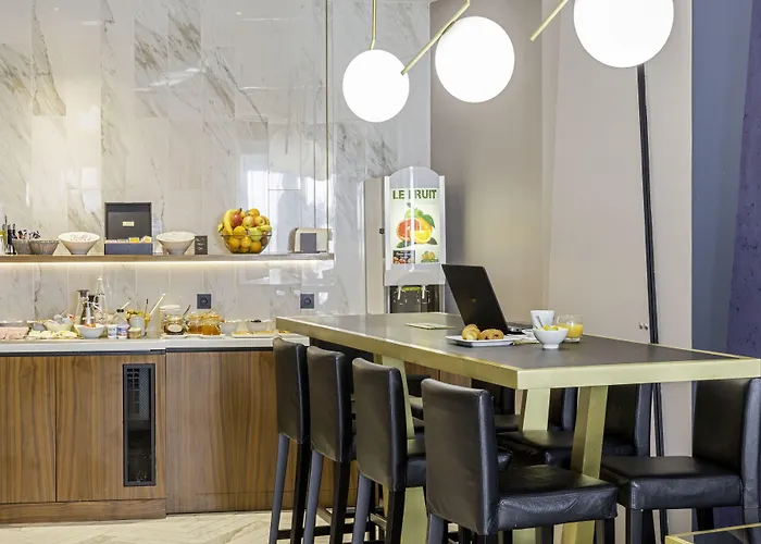 Western Comedie Saint Roch Hotell Montpellier