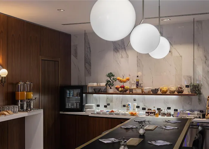 Western Comedie Saint Roch Hotell Montpellier