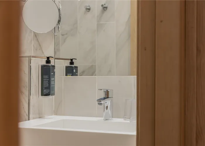 Hotell Western Comedie Saint Roch 3*