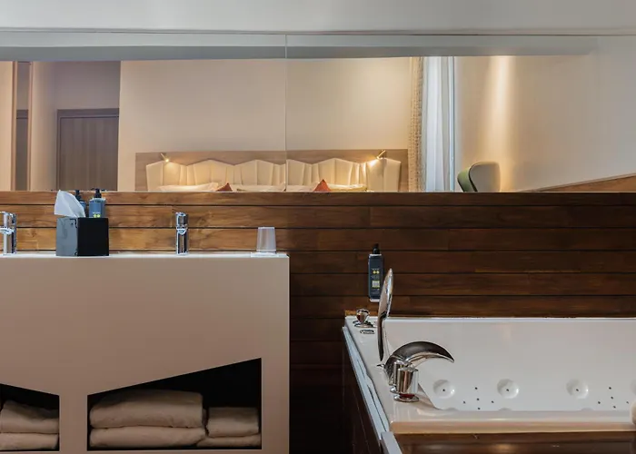 Hotel Western Comedie Saint Roch