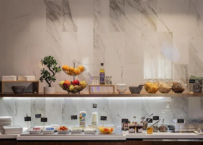 Western Comedie Saint Roch 3* Montpellier